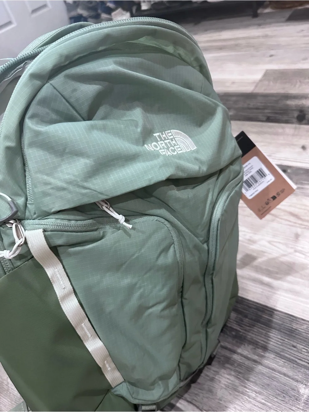 The North Face Women's 31L Surge Commuter Laptop Backpack Slate Moss/Bark Mist